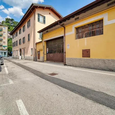 Casa Di Milo * Черноббио