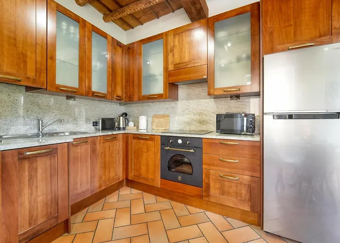 Casa Di Milo تْشيرنوبيو